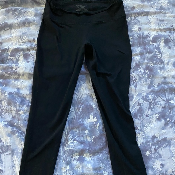 Tna capris - Picture 2 of 2